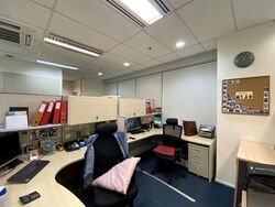 Sunshine Plaza (D7), Office #452338391